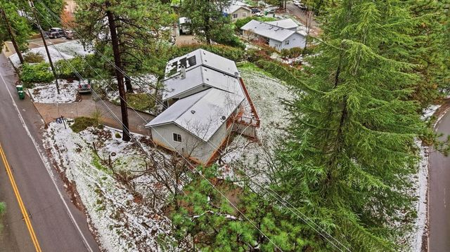 11002 Ball Rd, Grass Valley, CA 95949