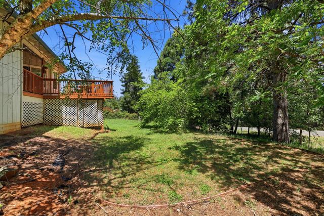 11002 Ball Rd, Grass Valley, CA 95949