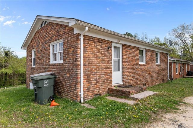1006 Beaumont Avenue, Greensboro, NC 27401