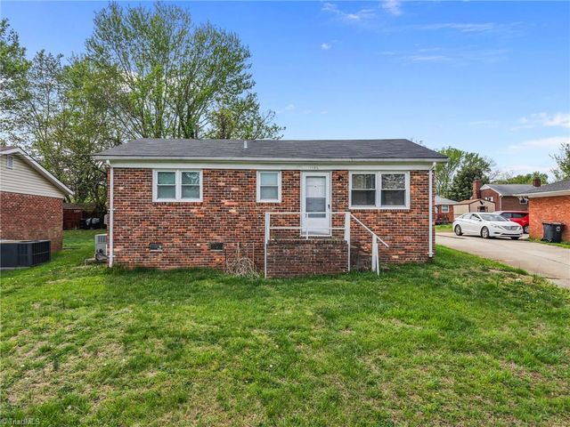 1006 Beaumont Avenue, Greensboro, NC 27401