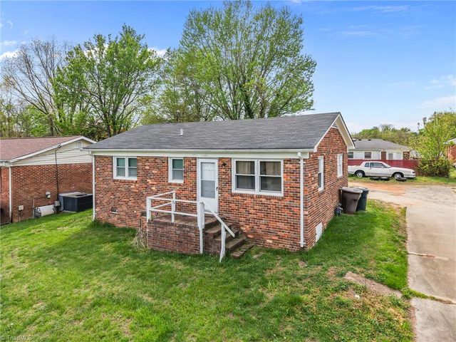 1006 Beaumont Avenue, Greensboro, NC 27401
