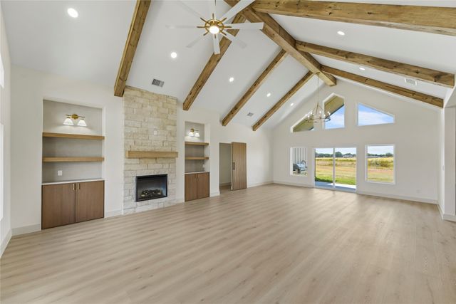1008 Dixie Estates Way, Whitesboro, TX 76273