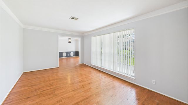 1107 Verret Lane, Houston, TX 77090