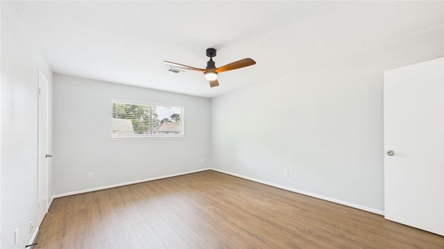 1107 Verret Lane, Houston, TX 77090