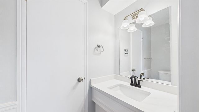 1107 Verret Lane, Houston, TX 77090