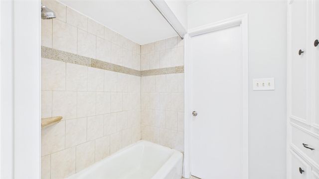 1107 Verret Lane, Houston, TX 77090