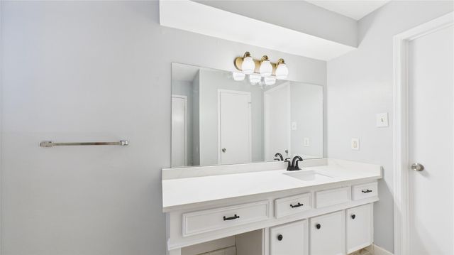1107 Verret Lane, Houston, TX 77090