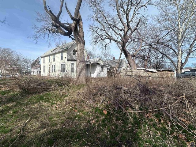 622 SW Lincoln ST, Topeka, KS 66606