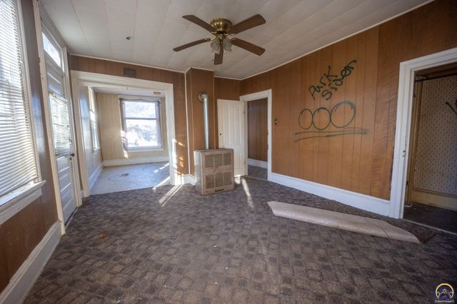 622 SW Lincoln ST, Topeka, KS 66606