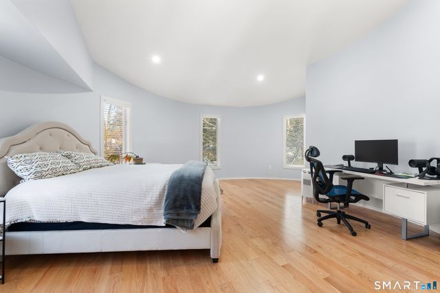 2177 Cross Highway, Fairfield, CT 06824