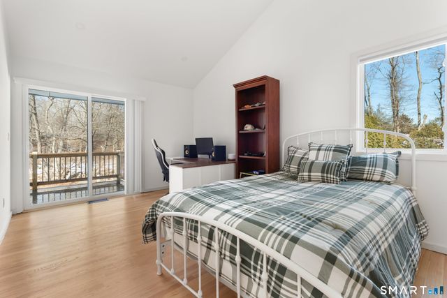 2177 Cross Highway, Fairfield, CT 06824