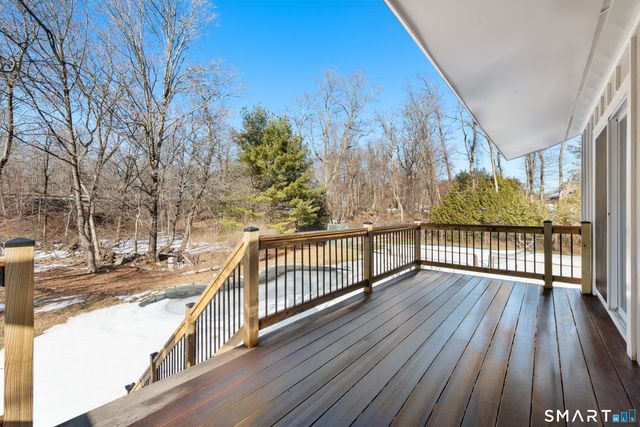 2177 Cross Highway, Fairfield, CT 06824