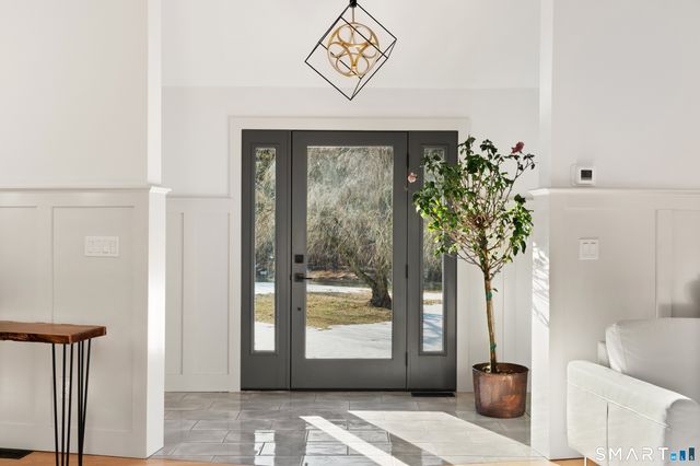 2177 Cross Highway, Fairfield, CT 06824