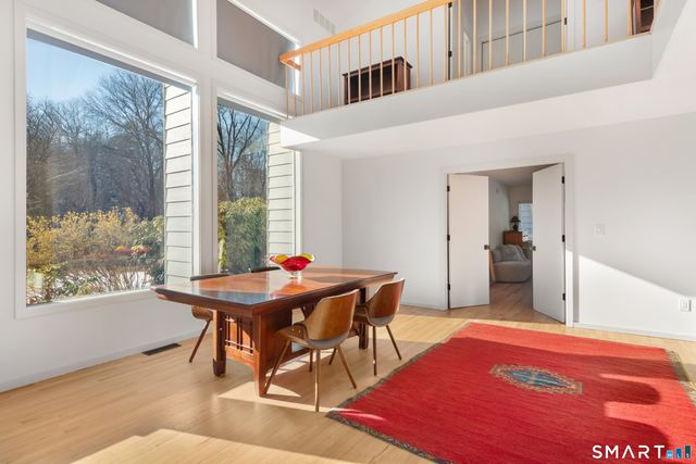 2177 Cross Highway, Fairfield, CT 06824