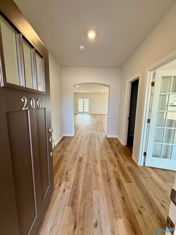 206 Pennington Avenue, Huntsville, AL 35811