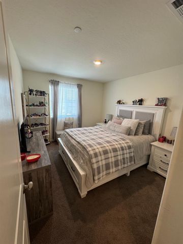 1905 George Avenue, Sanger, CA 93657