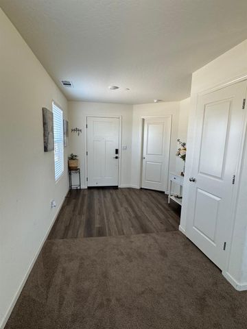 1905 George Avenue, Sanger, CA 93657