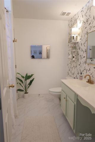 4124 Carl Parmer Drive, Harrisburg, NC 28075