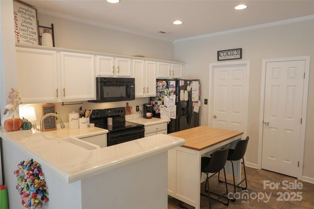 4124 Carl Parmer Drive, Harrisburg, NC 28075