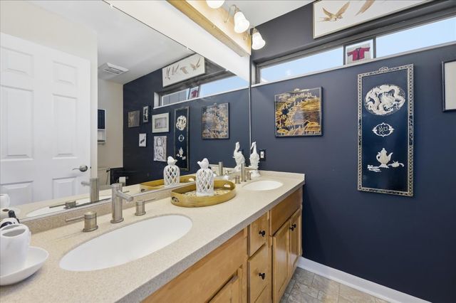 4119 White Ash Road, Crystal Lake, IL 60014