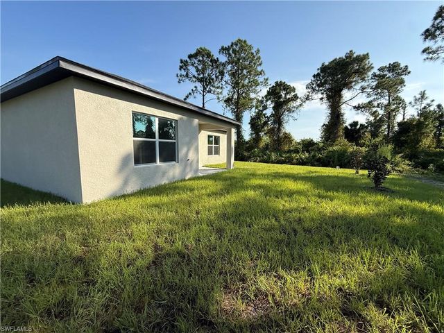 1026 Grant BLVD, Lehigh Acres, FL 33974