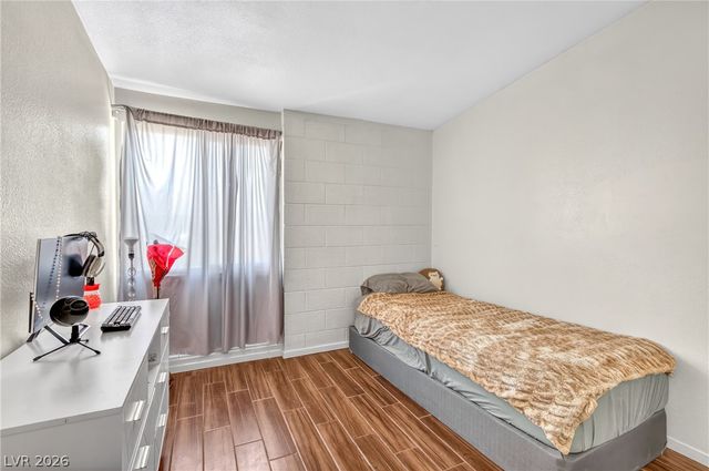 1617 Flower Avenue, North Las Vegas, NV 89030