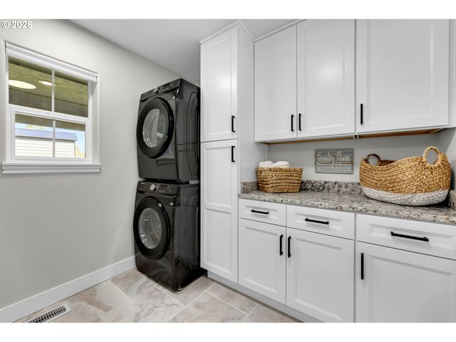 22015 Nw CORNELL Dr, Ridgefield, WA 98642