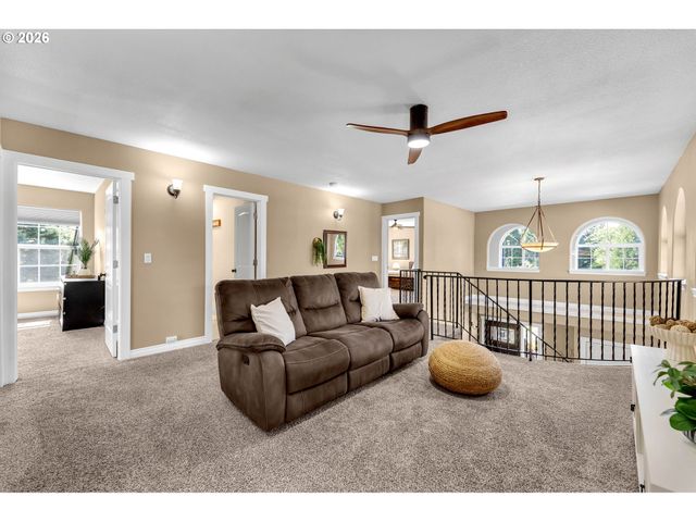 22015 Nw CORNELL Dr, Ridgefield, WA 98642