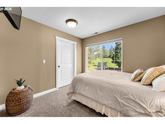 22015 Nw CORNELL Dr, Ridgefield, WA 98642