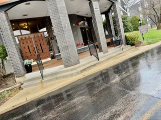 4900 Foster Street 407, Skokie, IL 60077