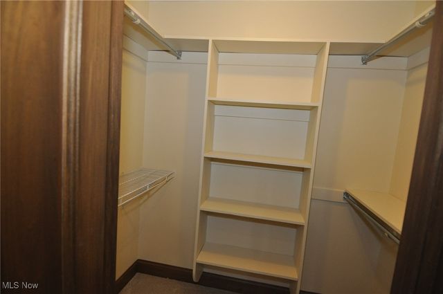 240 Mockingbird Hill Road, Zanesville, OH 43701