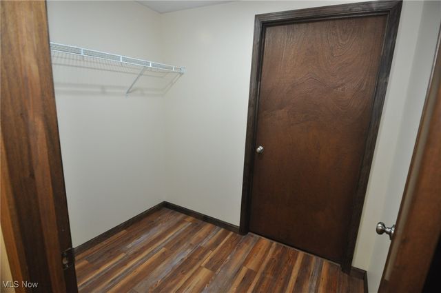 240 Mockingbird Hill Road, Zanesville, OH 43701