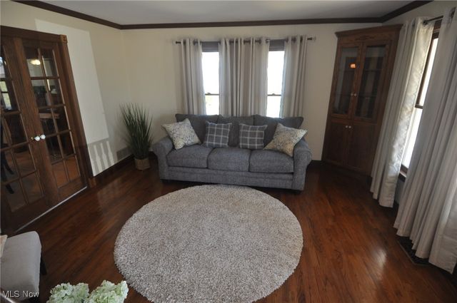 240 Mockingbird Hill Road, Zanesville, OH 43701