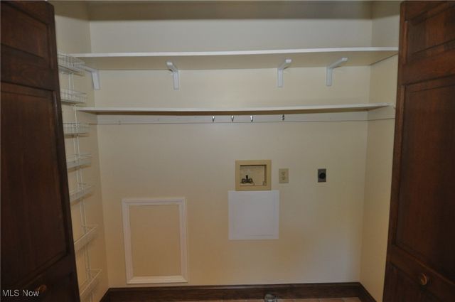 240 Mockingbird Hill Road, Zanesville, OH 43701