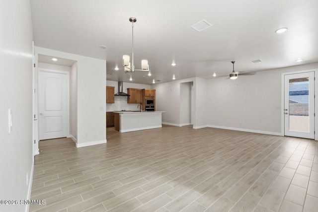 6557 Alima Avenue, Las Cruces, NM 88012