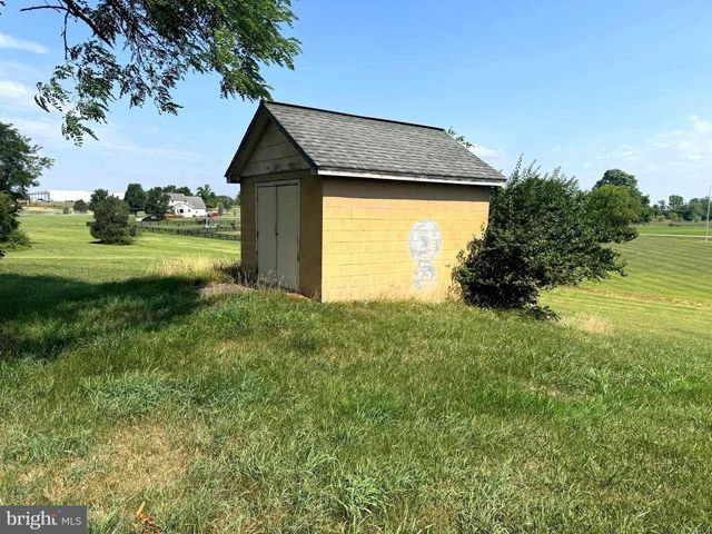 735 REDBUD, Winchester, VA 22603