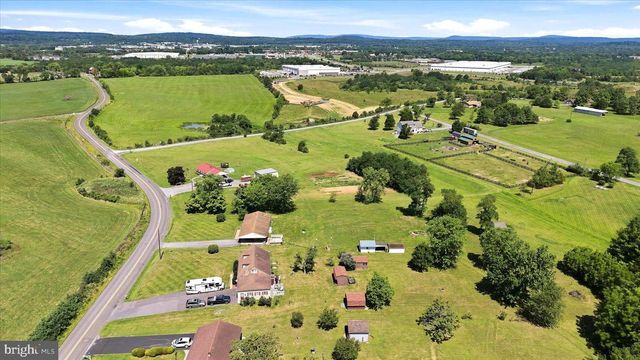735 REDBUD, Winchester, VA 22603