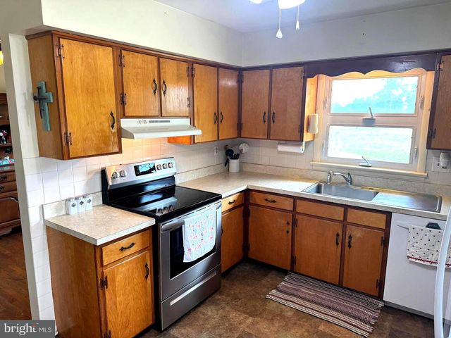 735 REDBUD, Winchester, VA 22603