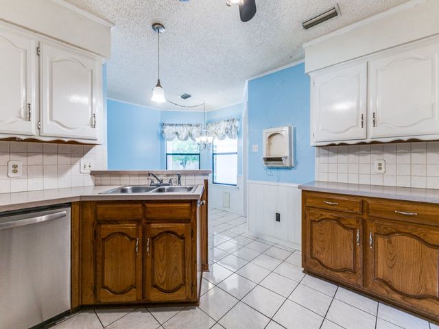 703 Lake Meadows Drive, Rockwall, TX 75087
