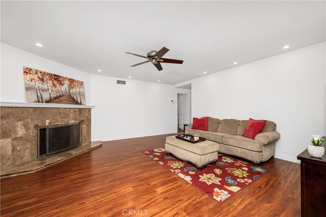 3541 Fela Avenue, Long Beach, CA 90808