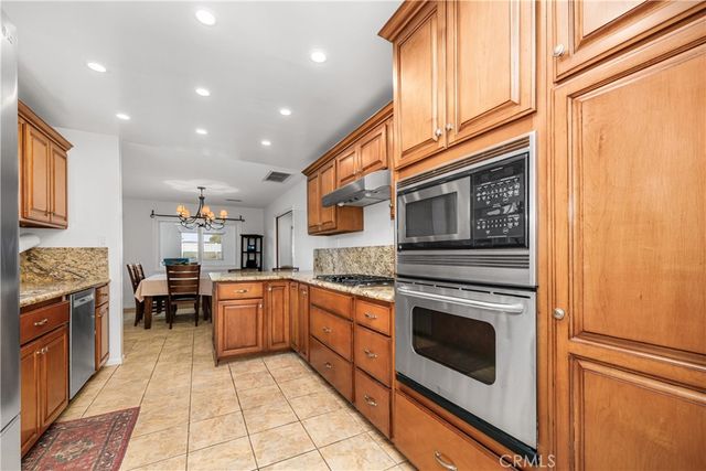 3541 Fela Avenue, Long Beach, CA 90808
