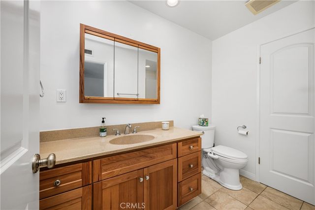 3541 Fela Avenue, Long Beach, CA 90808