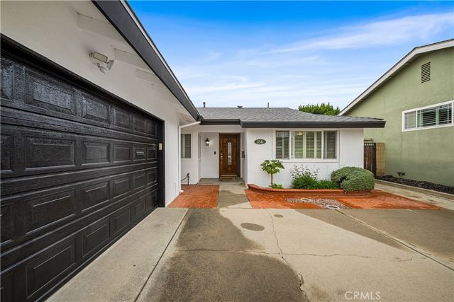 3541 Fela Avenue, Long Beach, CA 90808