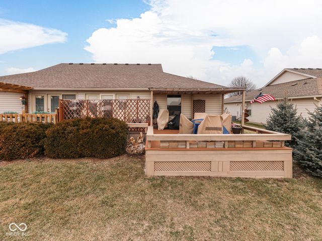 2057 Pelican Drive, Franklin, IN 46131