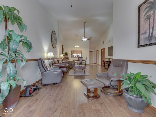 2057 Pelican Drive, Franklin, IN 46131