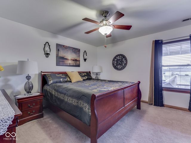 2057 Pelican Drive, Franklin, IN 46131