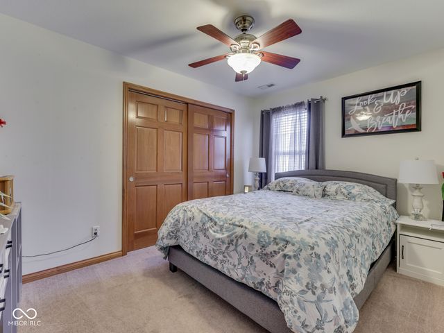 2057 Pelican Drive, Franklin, IN 46131