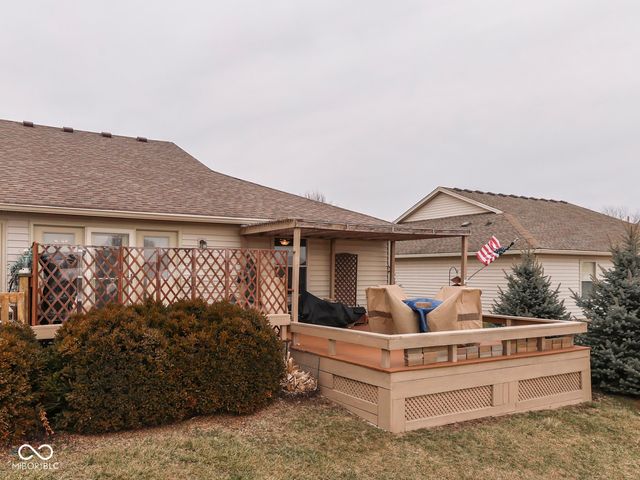 2057 Pelican Drive, Franklin, IN 46131