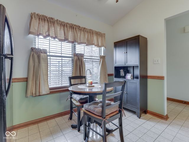 2057 Pelican Drive, Franklin, IN 46131