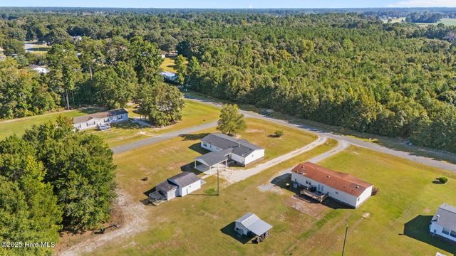4275 Keith Hills Drive, La Grange, NC 28551